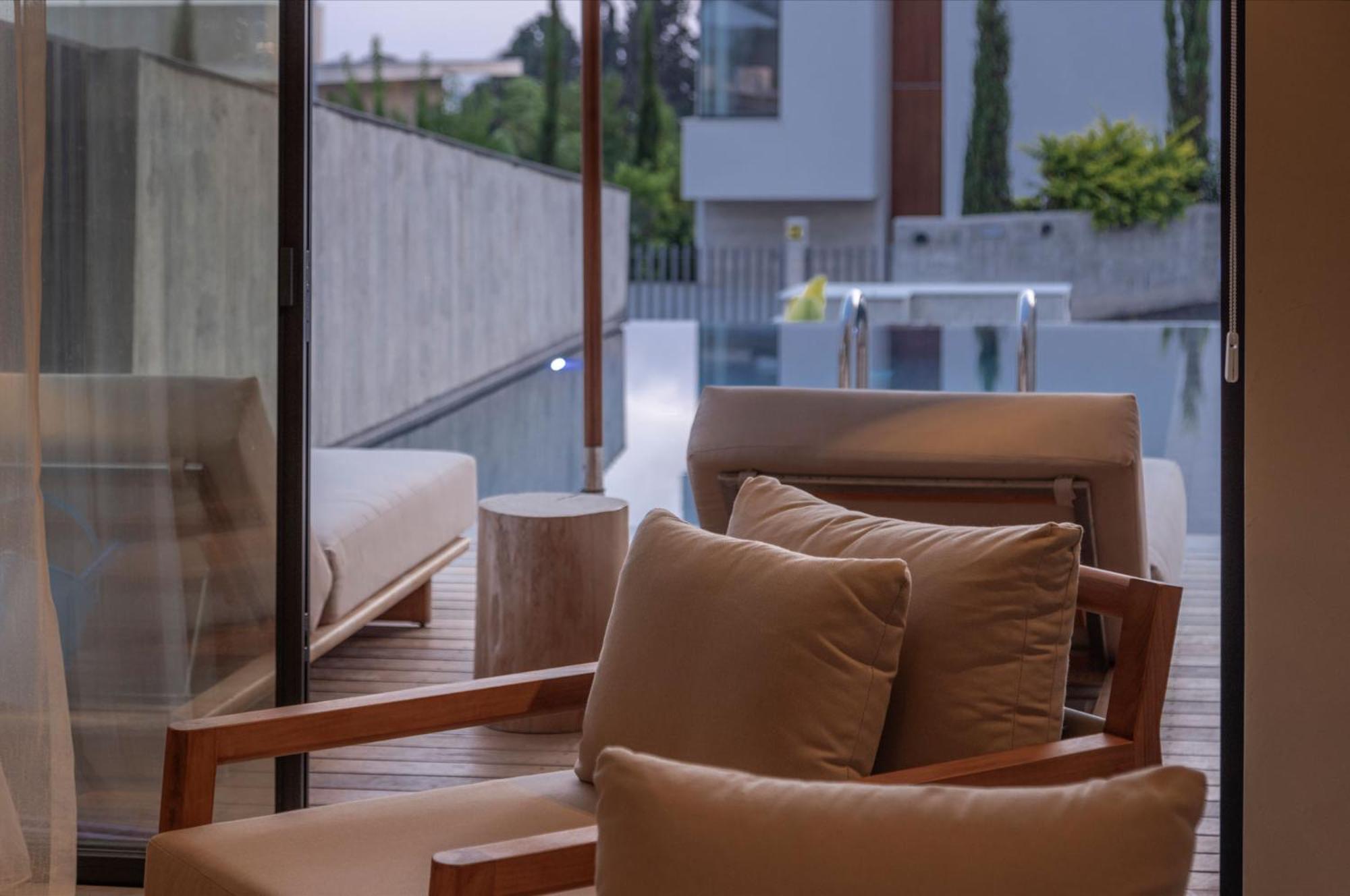 Greenvale Park Villas Klorakas Exterior foto